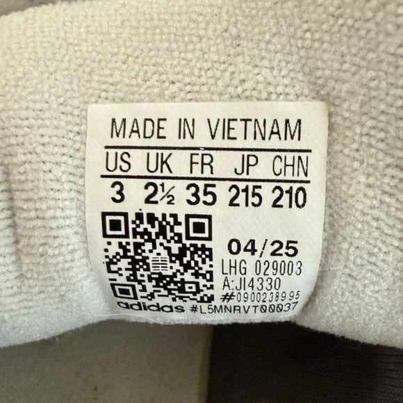 Adidas Classic Gray and White Campus Sneakers - Picture 5 of 10